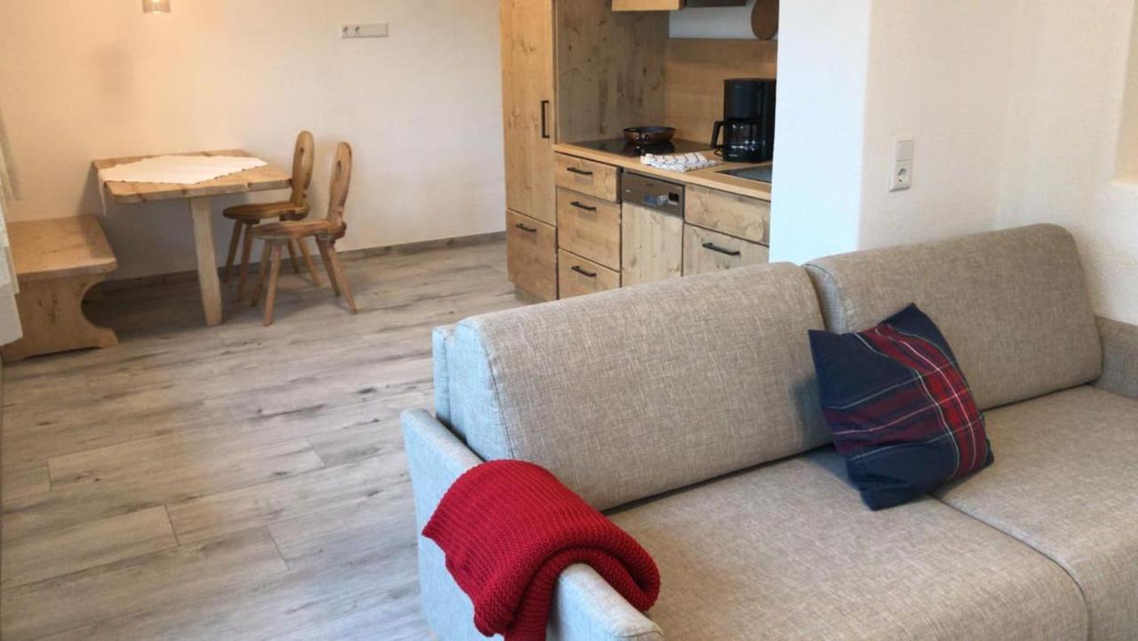 Birklstueberl Restaurant Und Appartement Seefeld in Tirol Exterior foto