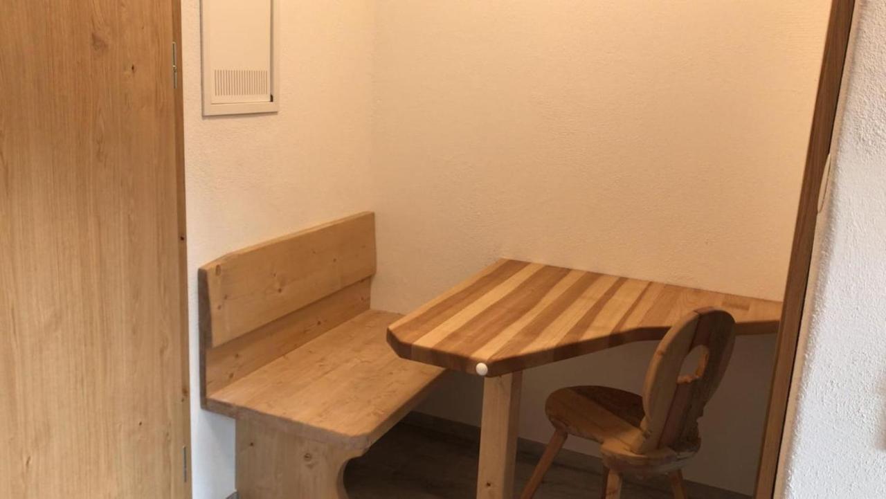 Birklstueberl Restaurant Und Appartement Seefeld in Tirol Exterior foto